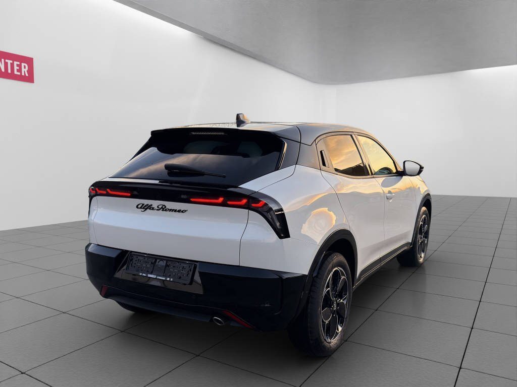 ALFA ROMEO JUNIOR 1.2 Ibrida Q4 Sky, Hybride Léger Essence/Électricité, Occasion / Utilisé, Automatique - 4