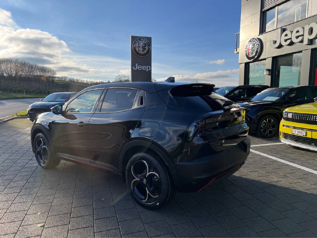 ALFA ROMEO Junior 1.2 Ibrida Speciale, Mild-Hybrid Benzin/Elektro, Vorführwagen, Automatik - 4