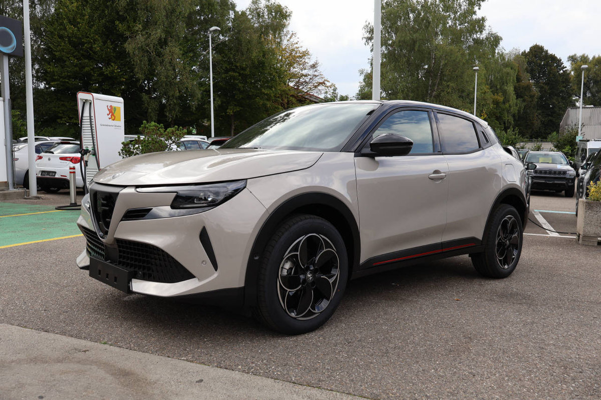 ALFA ROMEO Junior 1.2 Ibrida Q4, Hybride Leggero Benzina/Elettrica, Auto nuove, Automatico - 7