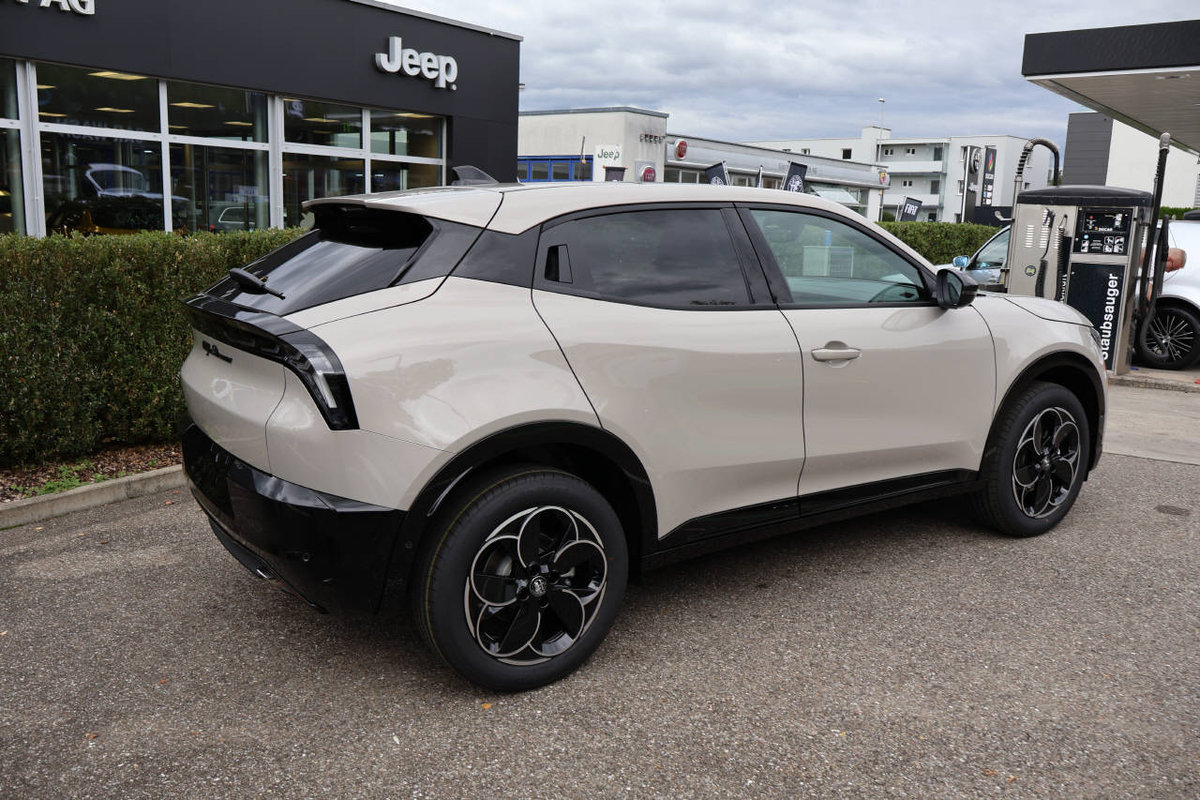 ALFA ROMEO Junior 1.2 Ibrida Q4, Mild-Hybrid Petrol/Electric, New car, Automatic - 6