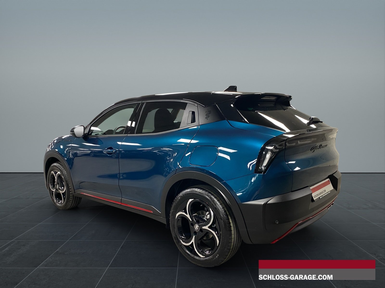 ALFA ROMEO Junior 1.2 Ibrida Speciale Sky, Mild-Hybrid Petrol/Electric, New car, Automatic - 3