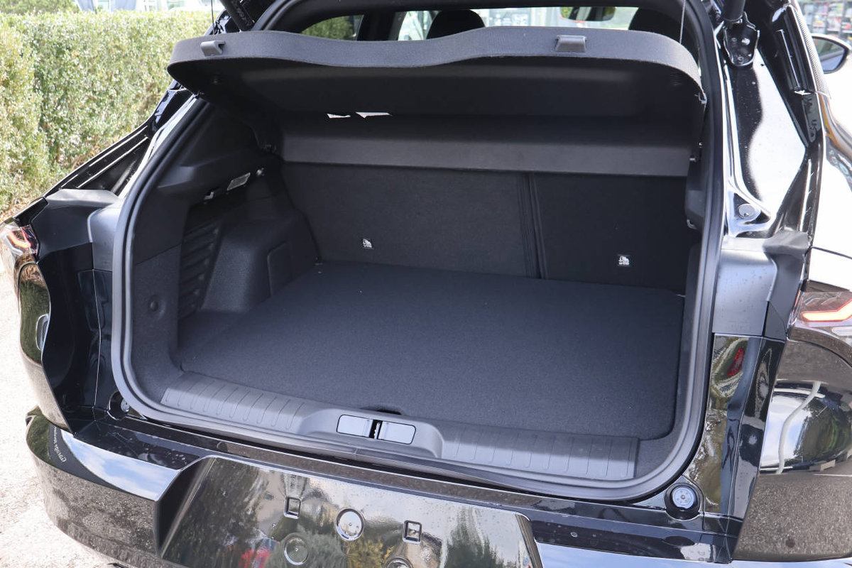 ALFA ROMEO Junior 1.2 Ibrida Q4, Hybride Léger Essence/Électricité, Voiture nouvelle, Automatique - 5