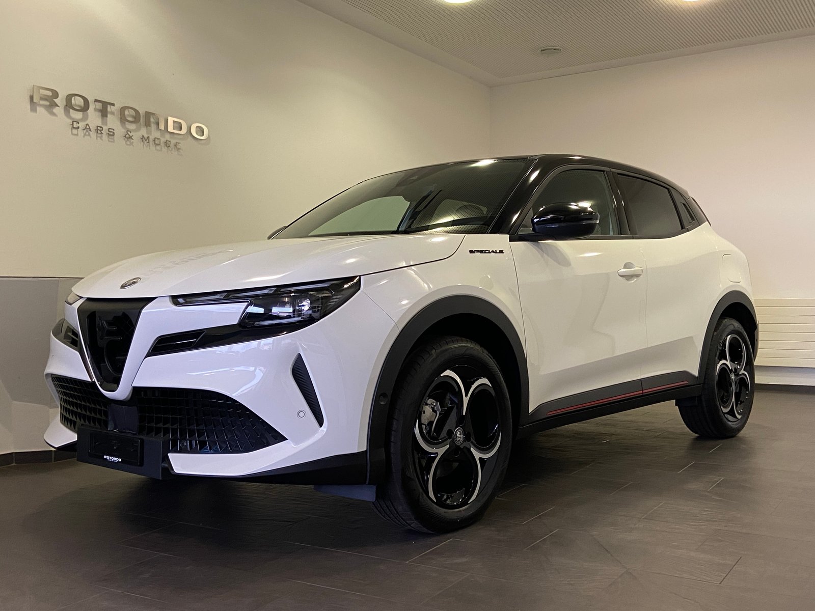 ALFA ROMEO Junior 1.2 48V Hybrid Speciale Tech