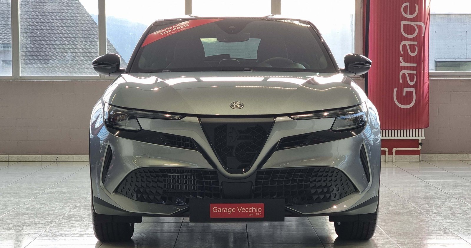 ALFA ROMEO Junior 1.2 Ibrida Speciale Pack Tech, Mild-Hybrid Petrol/Electric, New car, Automatic