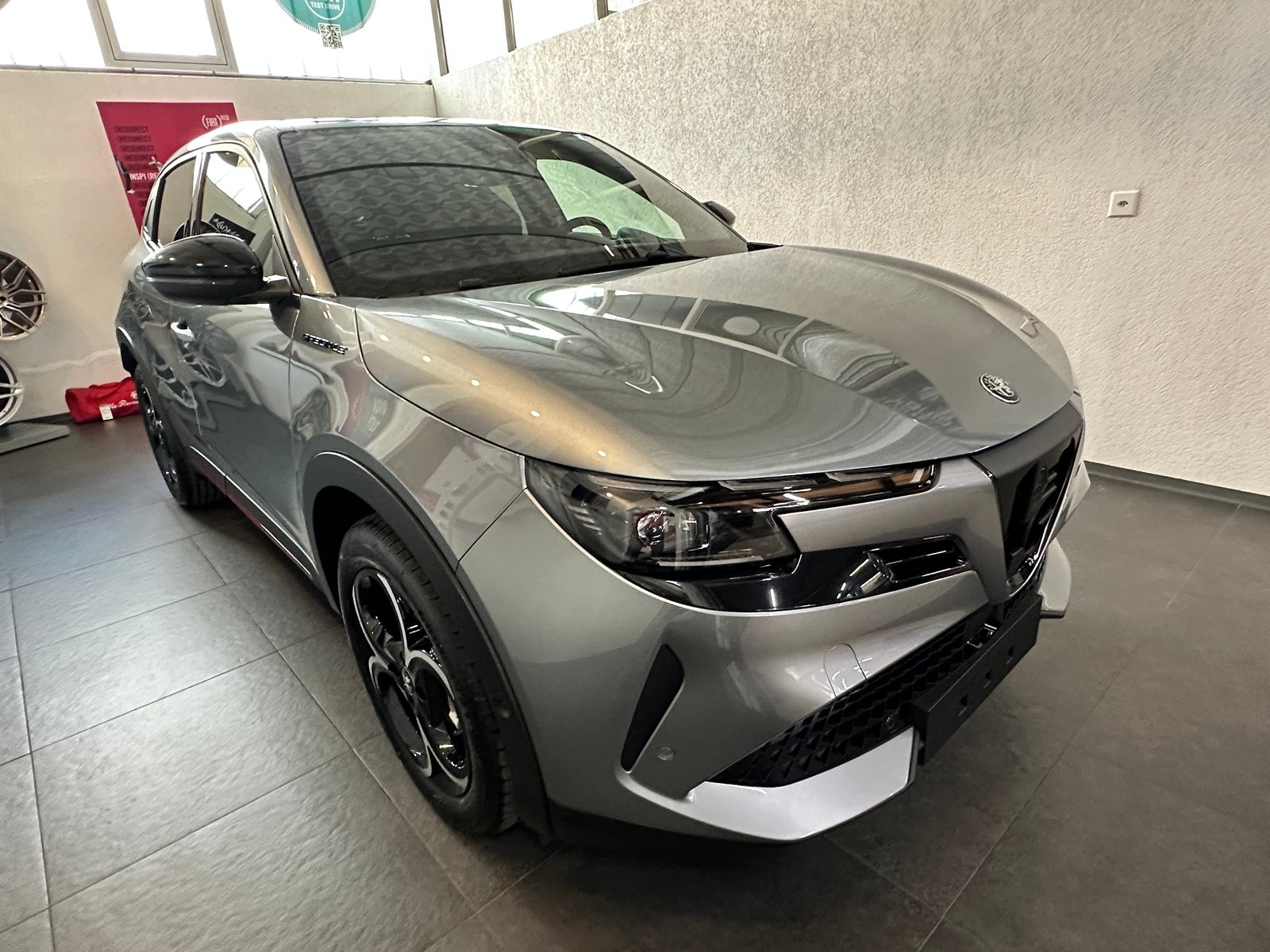 ALFA ROMEO Junior 1.2 48V Hybrid Speciale, Mild-Hybrid Petrol/Electric, New car, Automatic