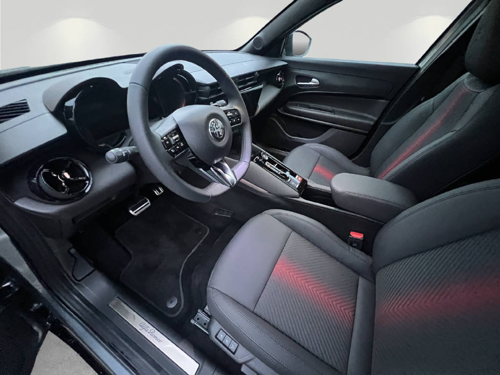 ALFA ROMEO Junior 1.2 Ibrida Q4 Sky, Mild-Hybrid Benzin/Elektro, Vorführwagen, Automat - 6
