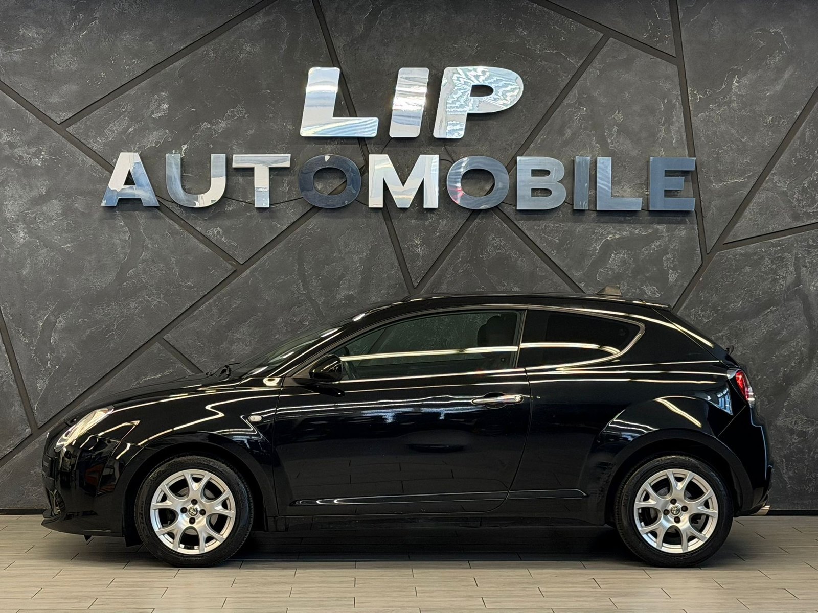 ALFA ROMEO MiTo 1.4 Distinctive, Benzin, Occasion / Gebraucht, Handschaltung - 5