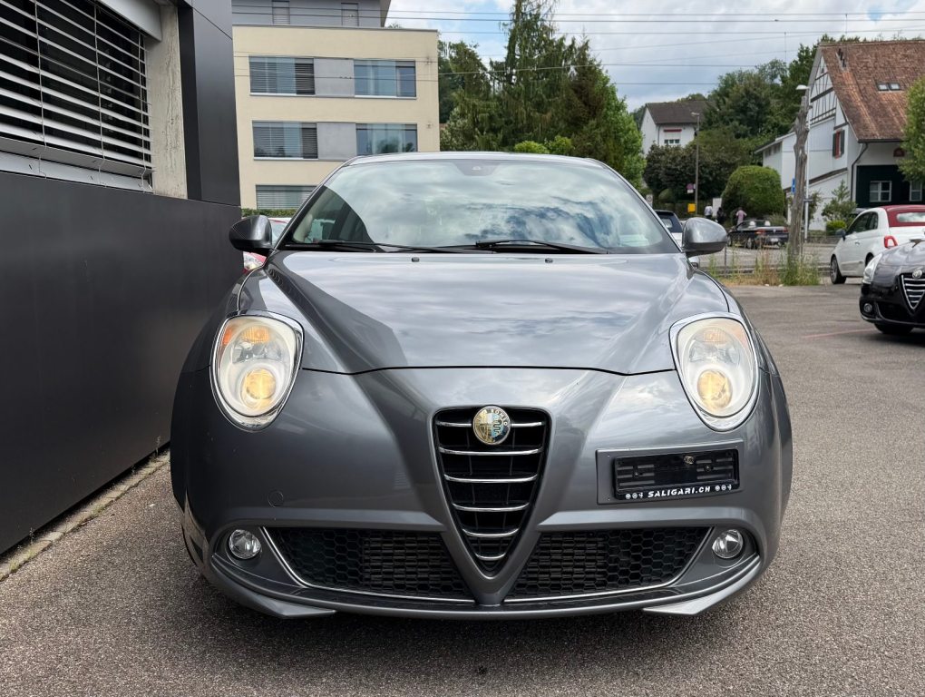 ALFA ROMEO MITO 1.4 MultiAir Distinctive, Petrol, Second hand / Used, Manual - 4