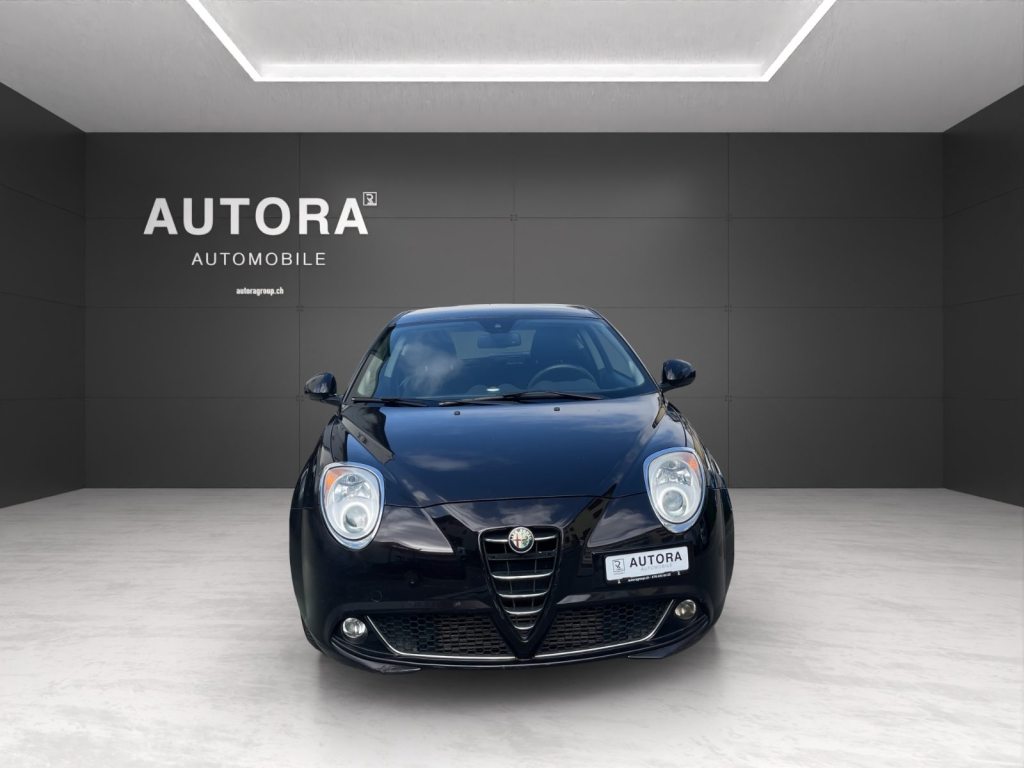 ALFA ROMEO MITO 1.4 MultiAir Distinctive, Petrol, Second hand / Used, Manual - 2