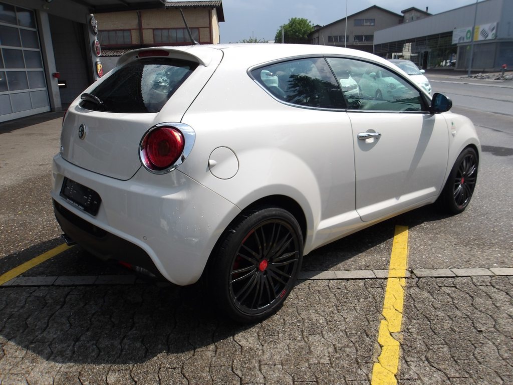 ALFA ROMEO MiTo 1.4 TB Distinctive, Petrol, Second hand / Used, Manual - 6