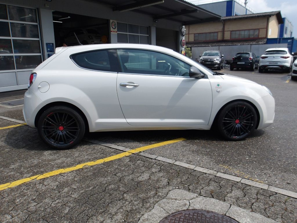 ALFA ROMEO MiTo 1.4 TB Distinctive, Petrol, Second hand / Used, Manual - 7