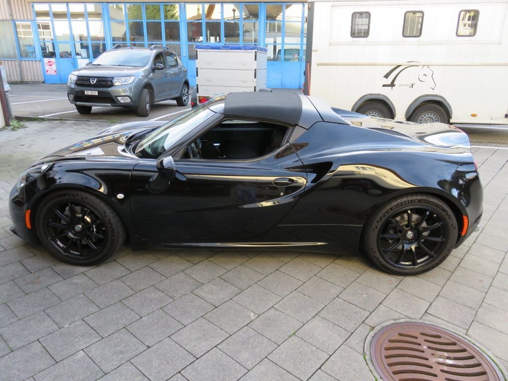 ALFA ROMEO 4C Spider 1750 TBi, Benzin, Occasion / Gebraucht, Automatik - 7