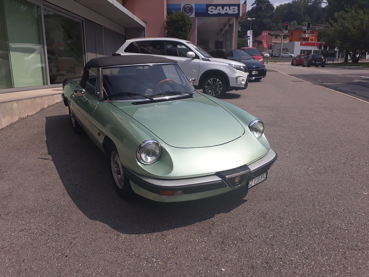 ALFA ROMEO Spider 2.0, Benzin, Occasion / Gebraucht, Handschaltung - 2