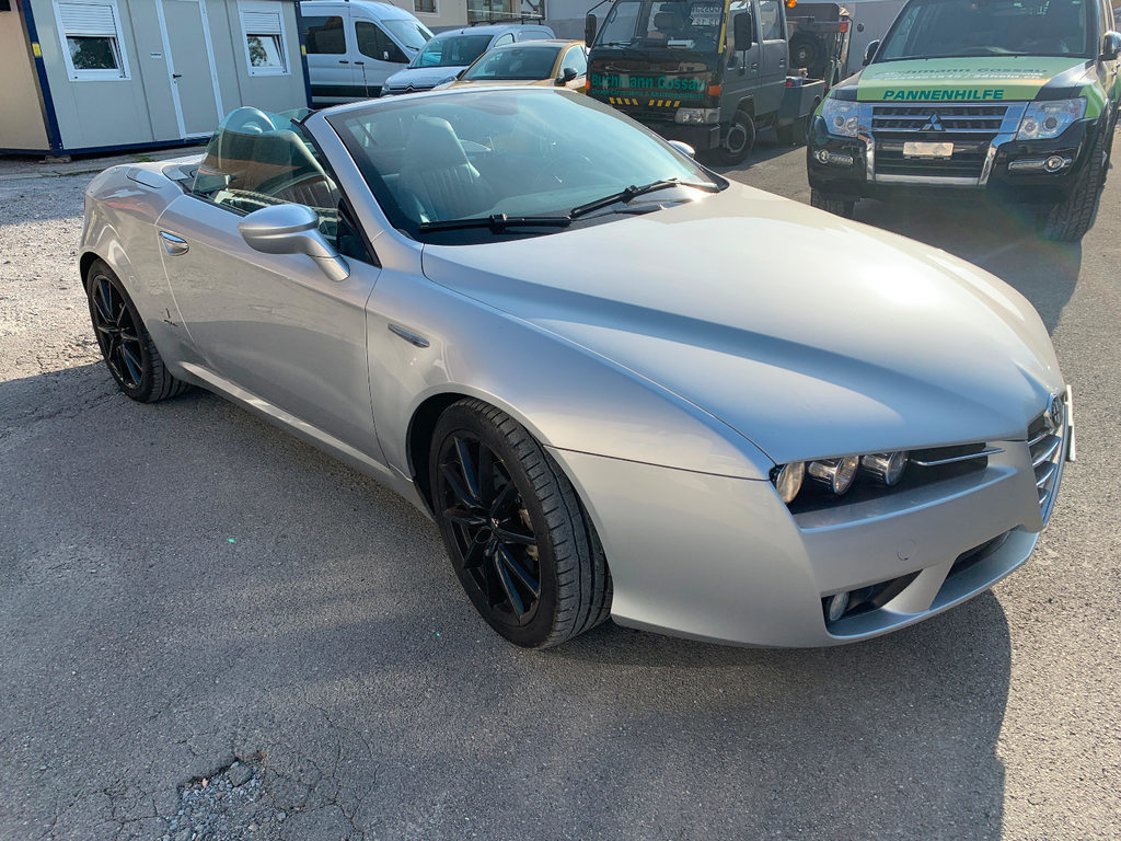 ALFA ROMEO Spider 2.2 JTS, Benzin, Occasion / Gebraucht, Handschaltung - 3