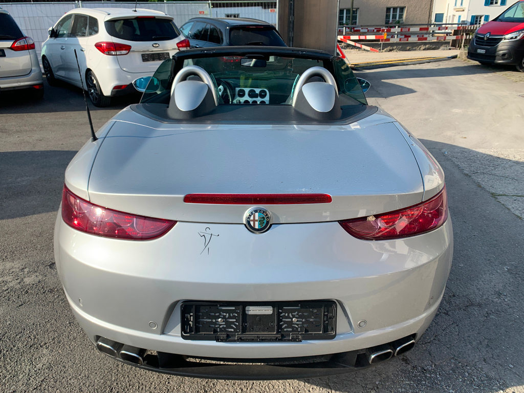ALFA ROMEO Spider 2.2 JTS, Benzin, Occasion / Gebraucht, Handschaltung - 6