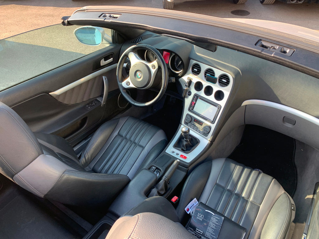 ALFA ROMEO Spider 2.2 JTS, Benzin, Occasion / Gebraucht, Handschaltung - 7