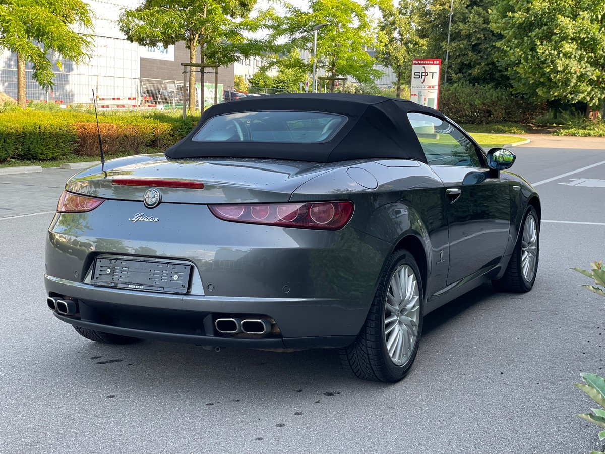 ALFA ROMEO Spider 2.4 JTD, Diesel, Second hand / Used, Manual - 6