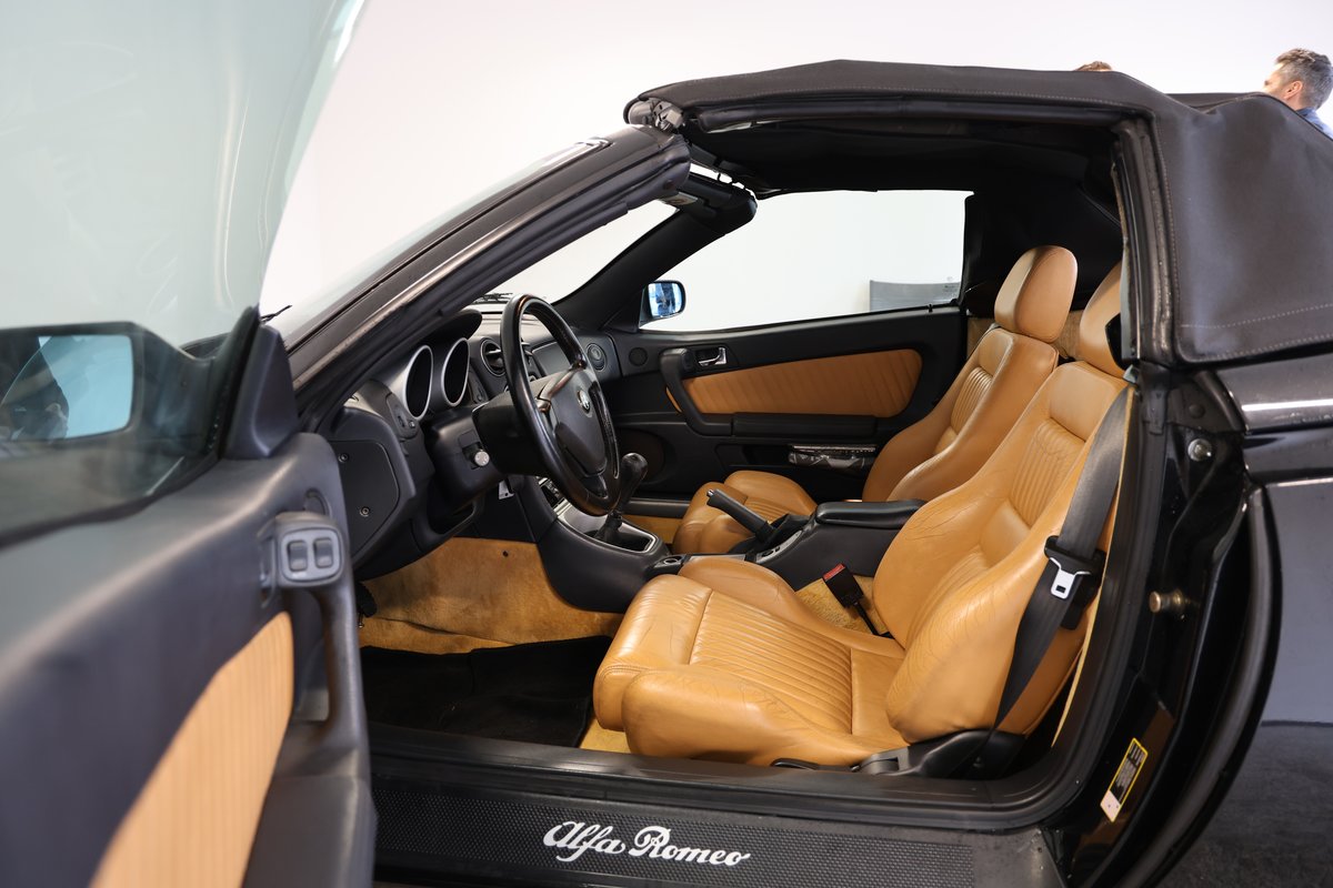 ALFA ROMEO Spider 2.0 TS 16V, Benzin, Occasion / Gebraucht, Handschaltung - 6