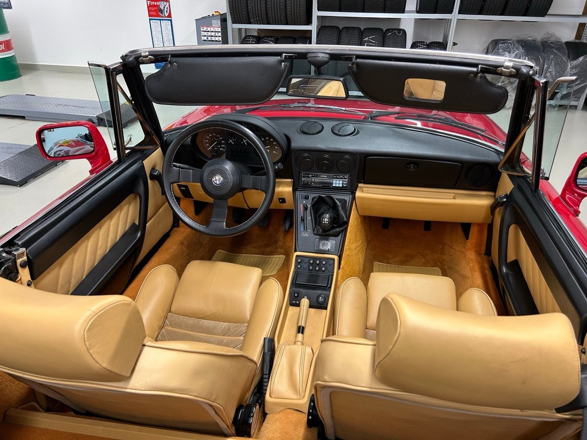 ALFA ROMEO Spider 2.0, Benzin, Occasion / Gebraucht, Handschaltung - 7