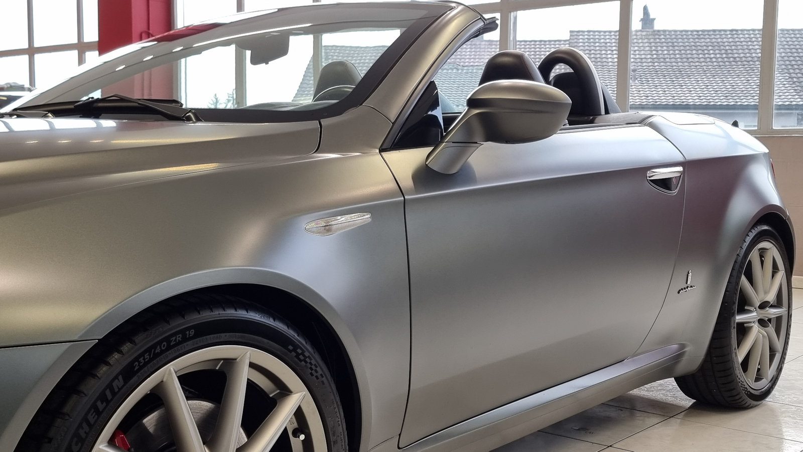ALFA ROMEO Spider 1.8 TBi 16V Italia Indipendent, Benzin, Occasion / Gebraucht, Handschaltung - 2
