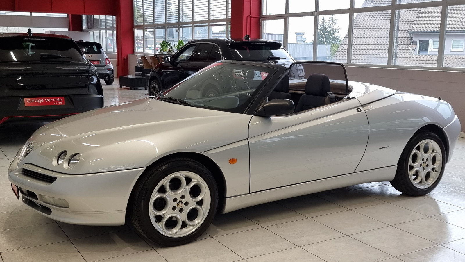 ALFA ROMEO Spider 2.0 16V TS, Petrol, Second hand / Used, Manual - 2