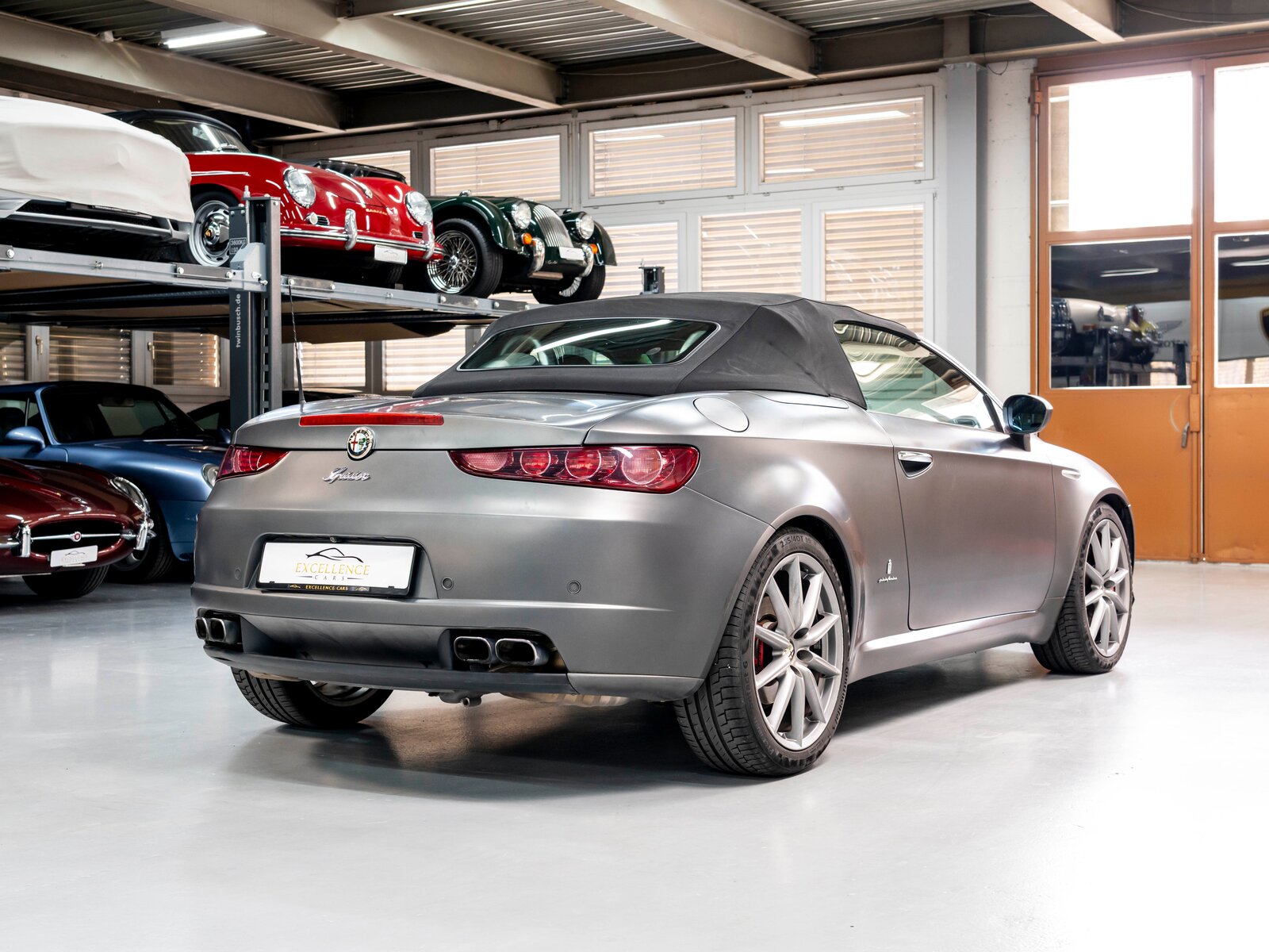 ALFA ROMEO Spider 1.8 TBi, Petrol, Second hand / Used, Manual - 6