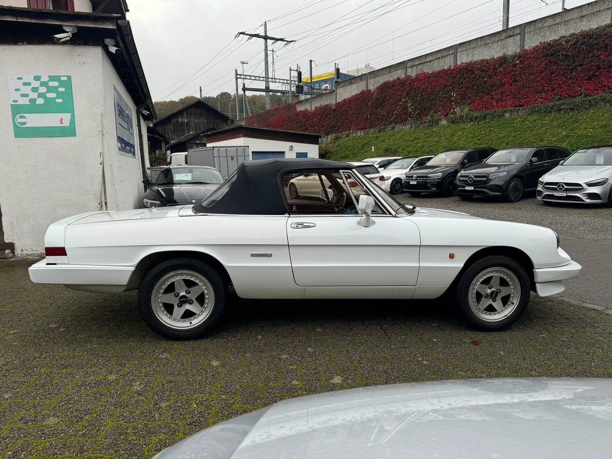 ALFA ROMEO SPIDER 2.0, Essence, Voiture de collection, Manuelle - 3