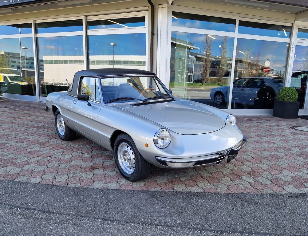 ALFA ROMEO Spider 2.0 Veloce