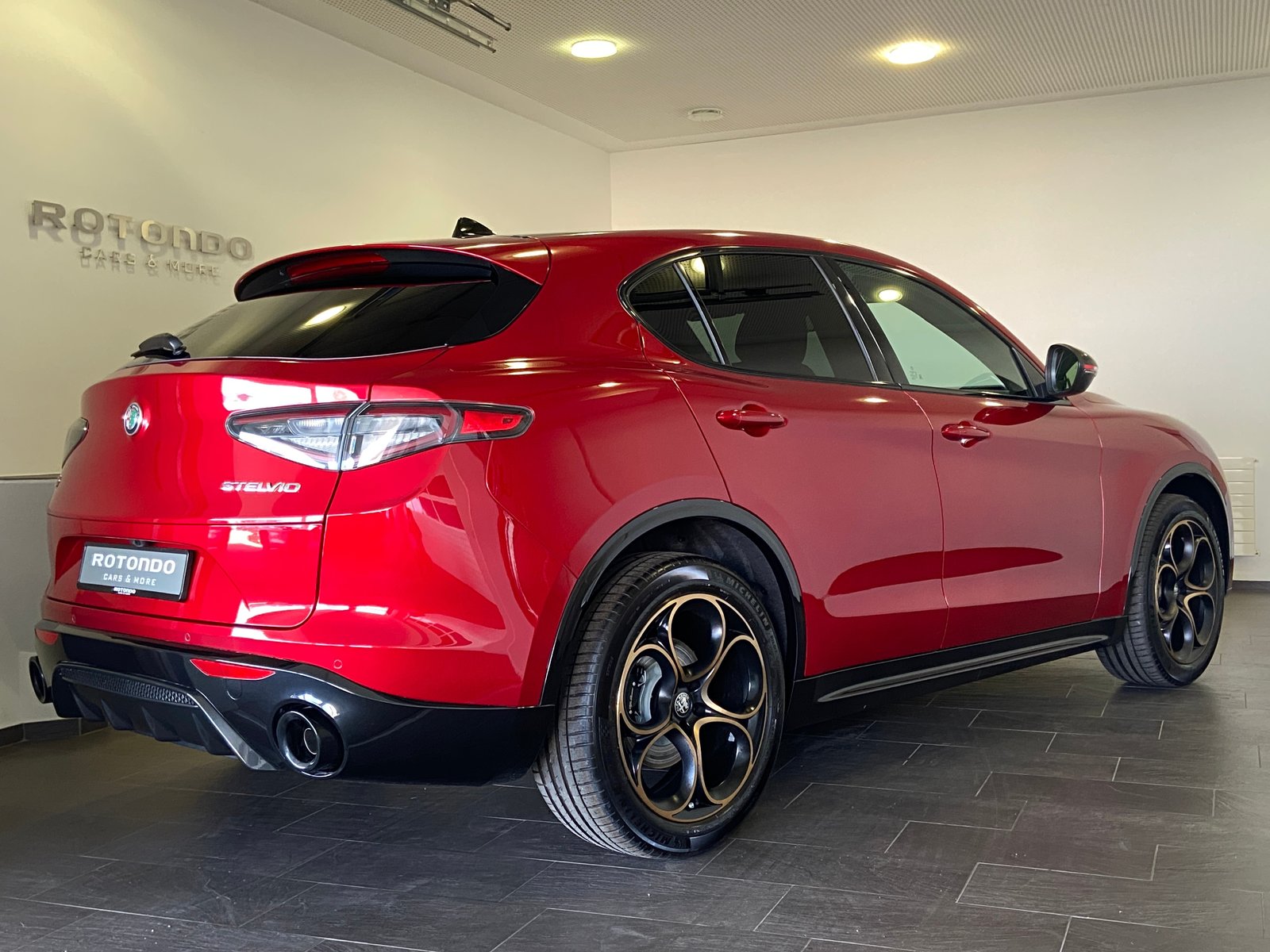 ALFA ROMEO Stelvio 2.0 Intensa Sky Q4 AT8, Benzina, Auto nuove, Automatico - 2