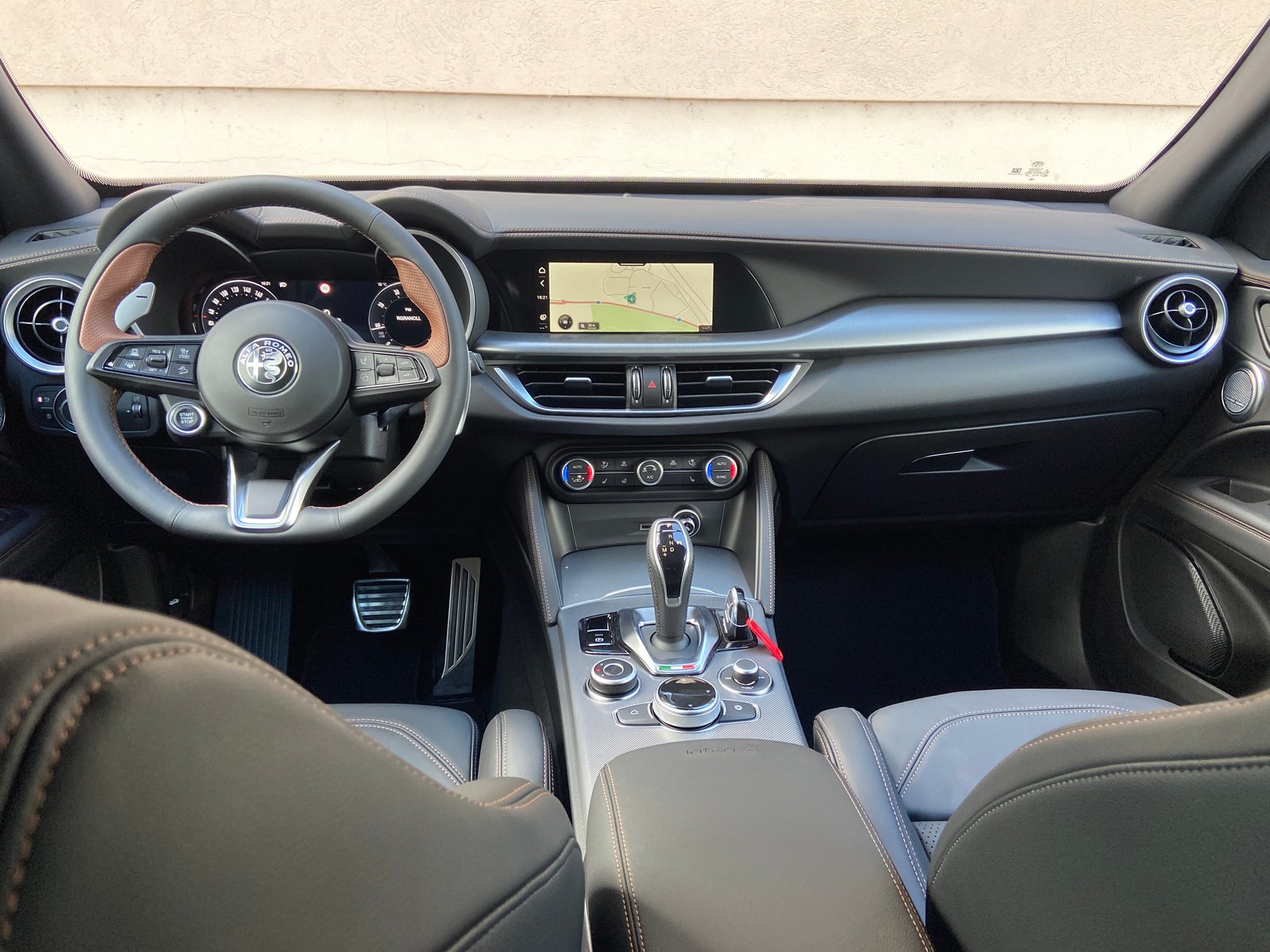 ALFA ROMEO Stelvio 2.0 Intensa Sky Q4 AT8, Benzina, Auto nuove, Automatico - 5