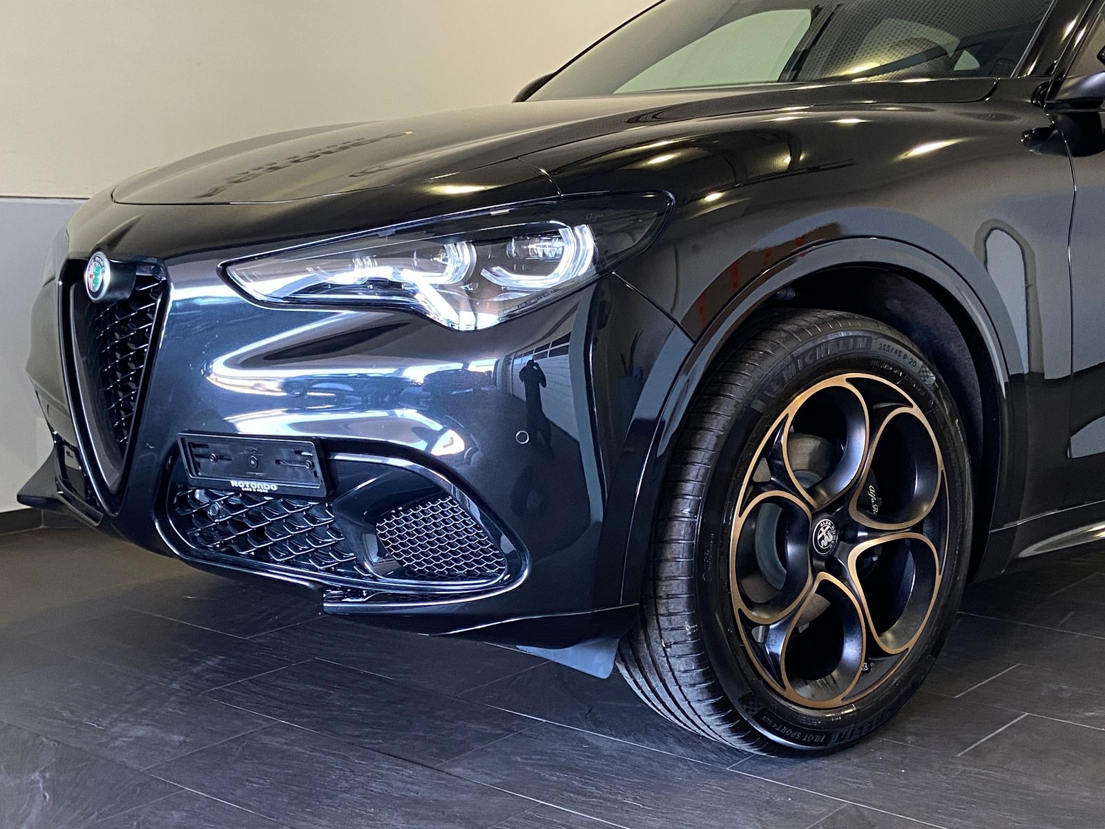 ALFA ROMEO Stelvio 2.0 Intensa Sky Q4 AT8, Essence, Voiture nouvelle, Automatique - 3