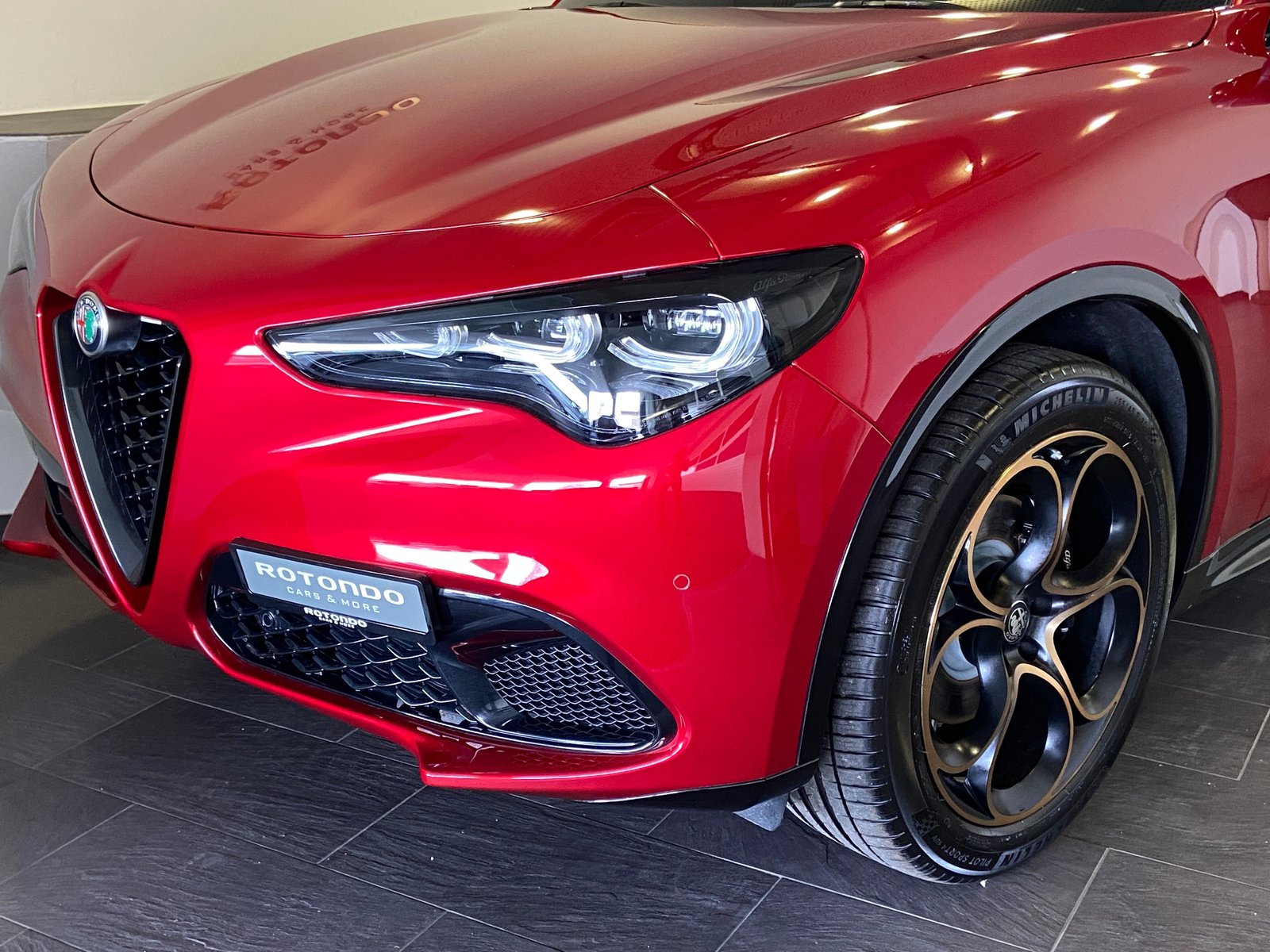 ALFA ROMEO Stelvio 2.0 Intensa Sky Q4 AT8, Petrol, New car, Automatic - 3