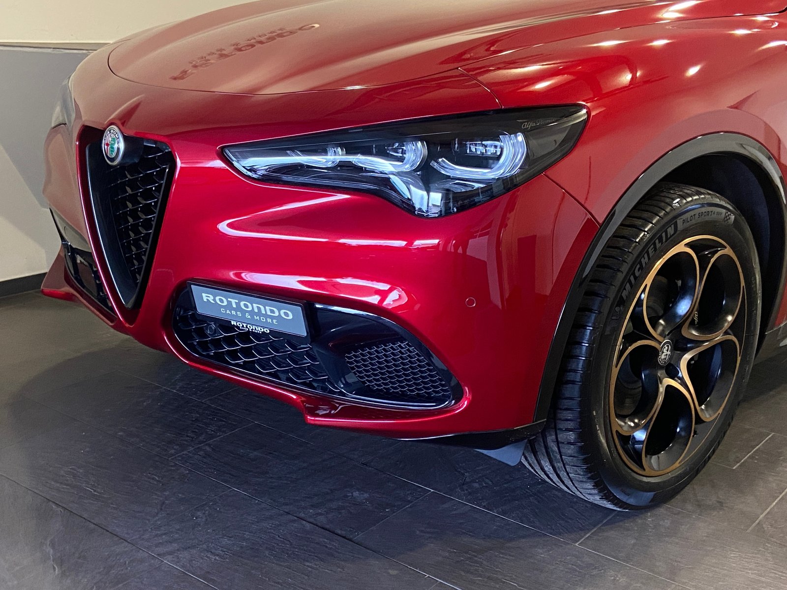 ALFA ROMEO Stelvio 2.0 Intensa Sky Q4 AT8, Benzina, Auto nuove, Automatico - 4