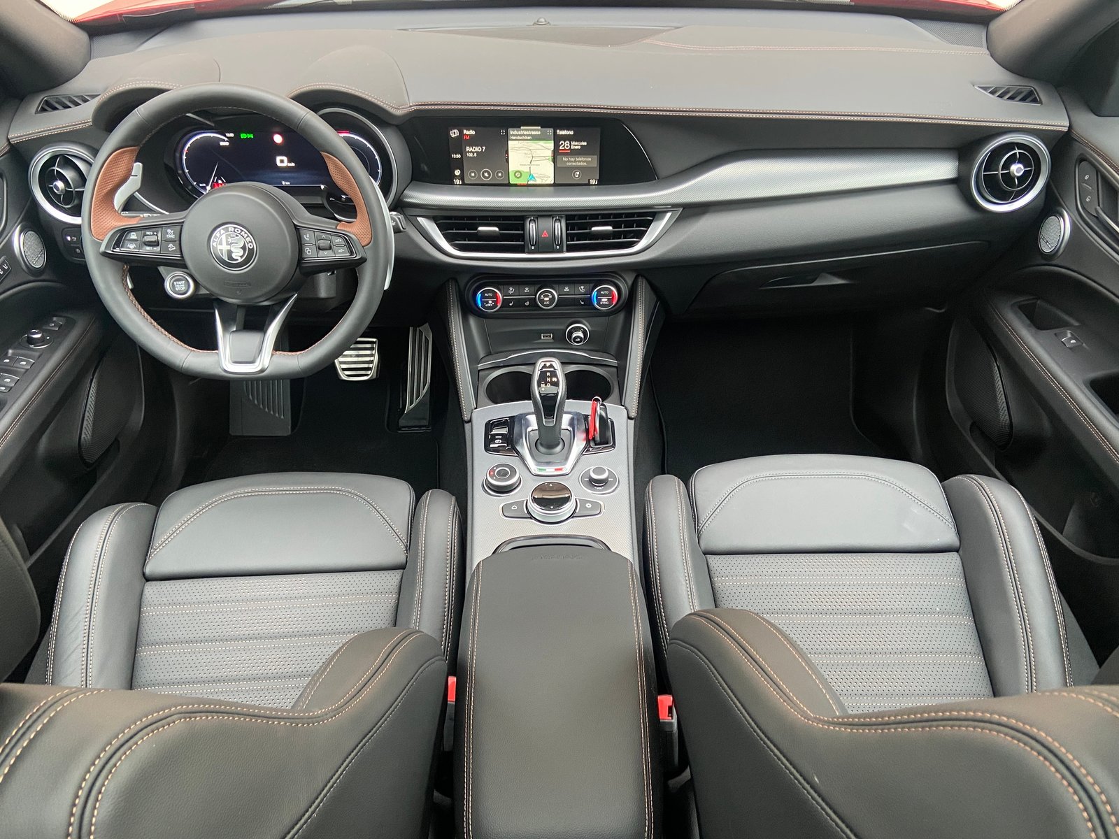 ALFA ROMEO Stelvio 2.0 Intensa Sky Q4 AT8, Benzina, Auto nuove, Automatico - 6
