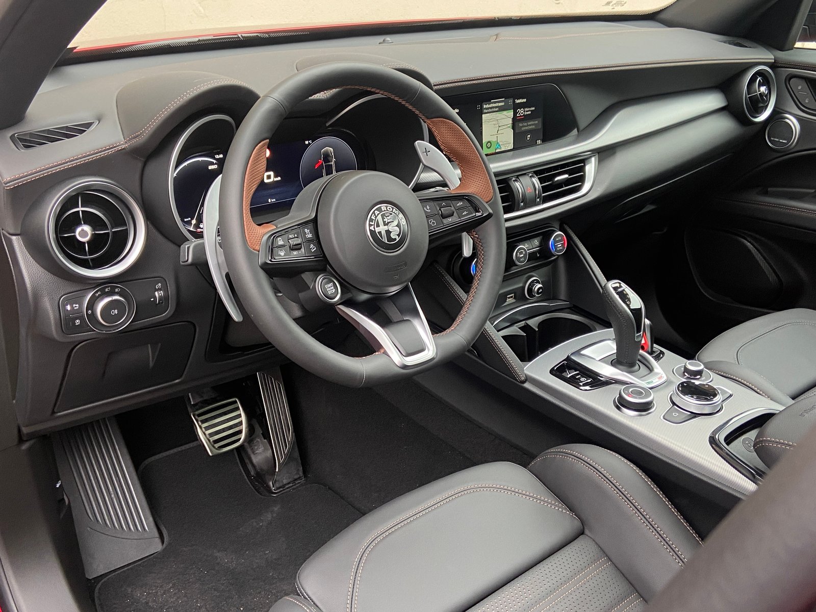 ALFA ROMEO Stelvio 2.0 Intensa Sky Q4 AT8, Benzina, Auto nuove, Automatico - 7
