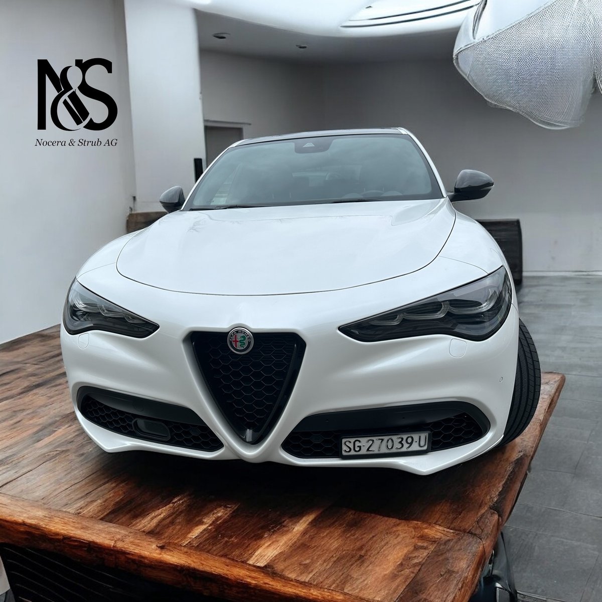 ALFA ROMEO Stelvio 2.0 Veloce Ti Q4, Petrol, Second hand / Used, Automatic - 5