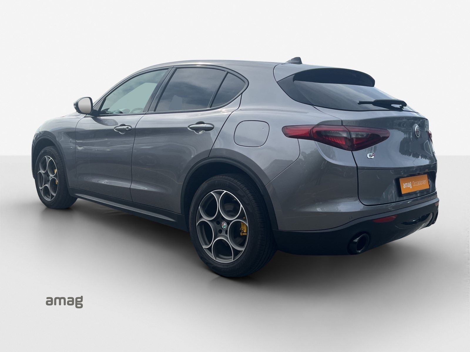 ALFA ROMEO Stelvio 2.0 Super Q4, Benzin, Occasion / Gebraucht, Automatik - 3