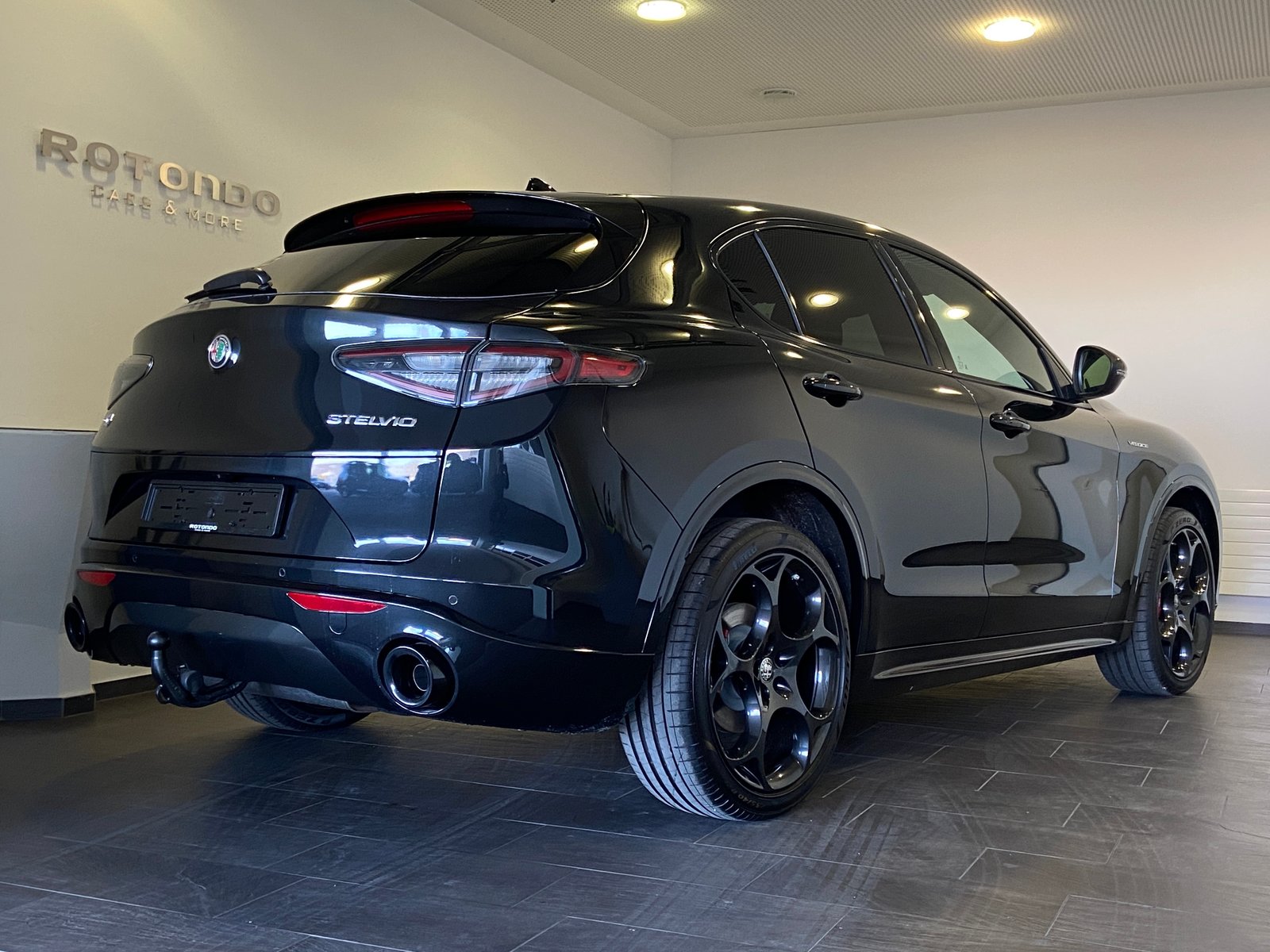 ALFA ROMEO Stelvio 2.0 Veloce Pack Tow Hook 21 Q4 AT8, Petrol, New car, Automatic - 4