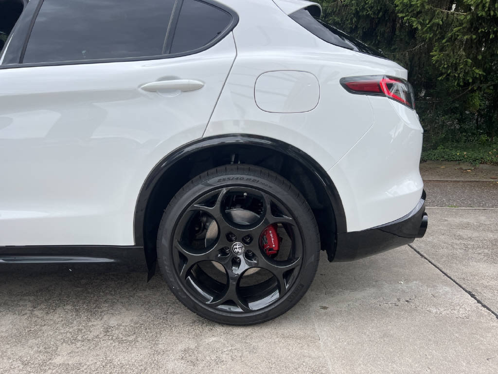 ALFA ROMEO Stelvio 2.0 Q4 280 Veloce AT, Essence, Voiture nouvelle, Automatique - 7