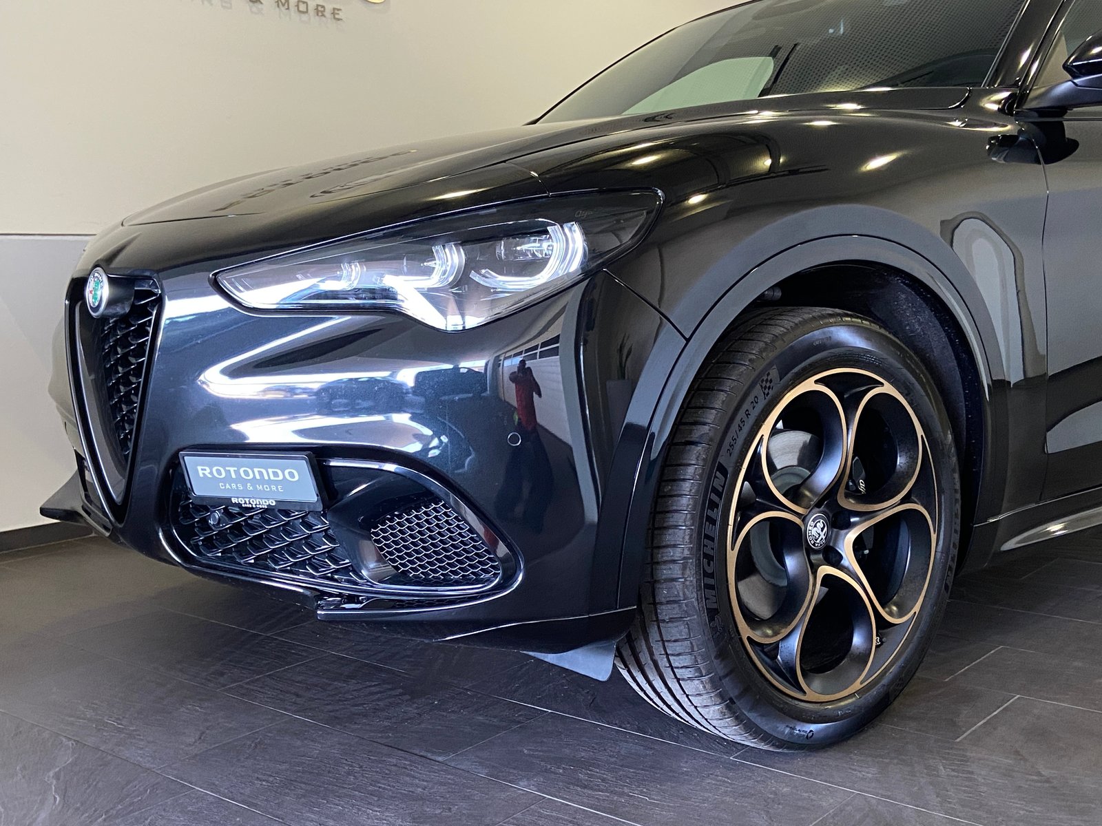 ALFA ROMEO Stelvio 2.0 Intensa Sky Q4 AT8, Petrol, New car, Automatic - 3