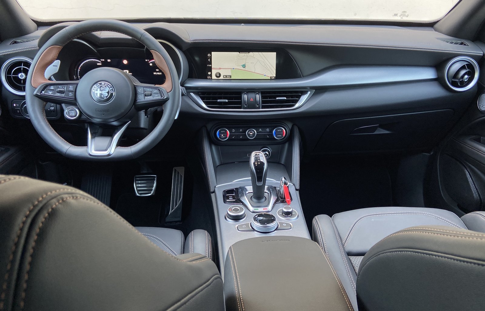 ALFA ROMEO Stelvio 2.0 Intensa Sky Q4 AT8, Petrol, New car, Automatic - 7