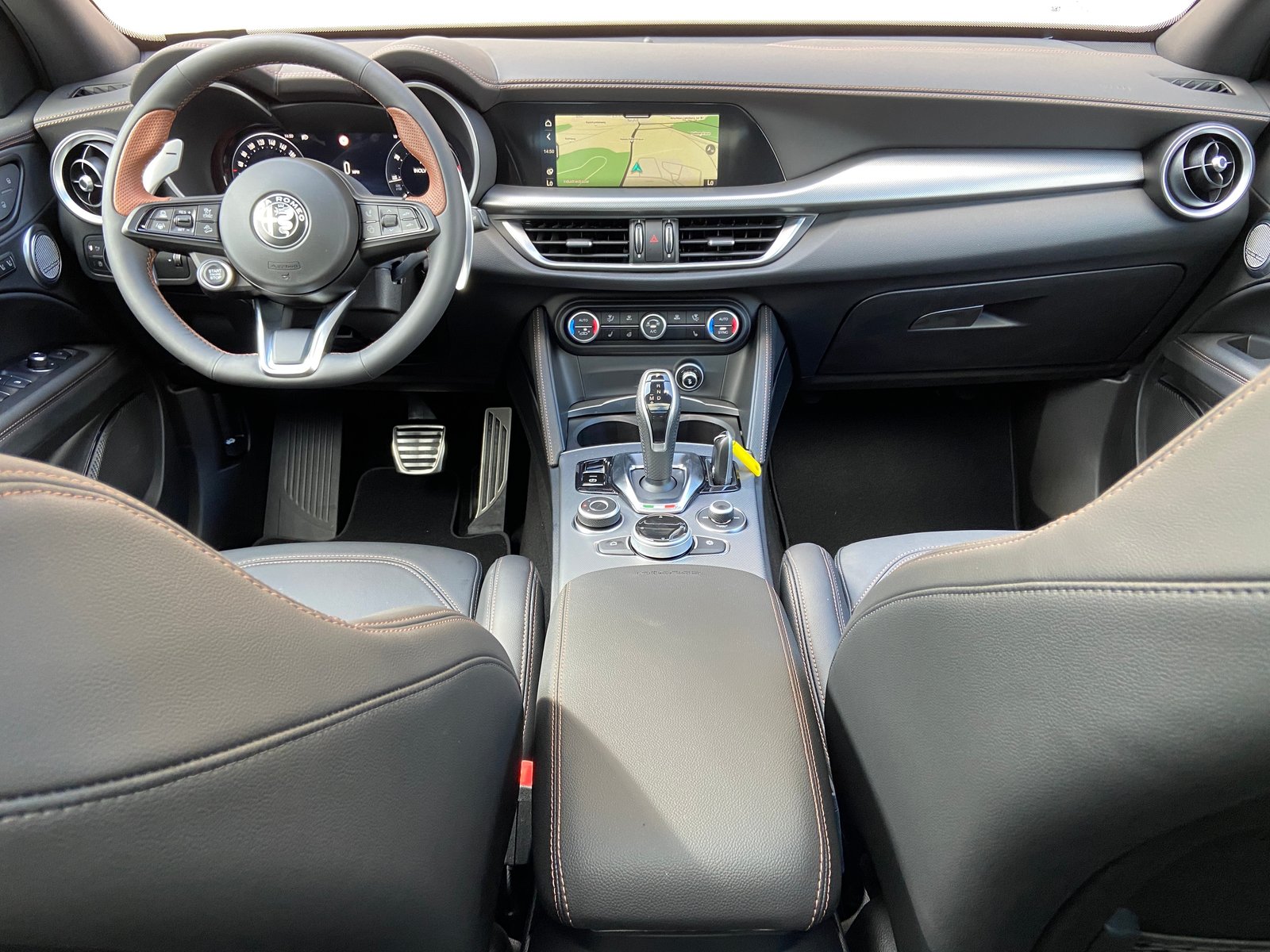 ALFA ROMEO Stelvio 2.0 Intensa Sky Q4 AT8, Benzin, Neuwagen, Automatik - 6