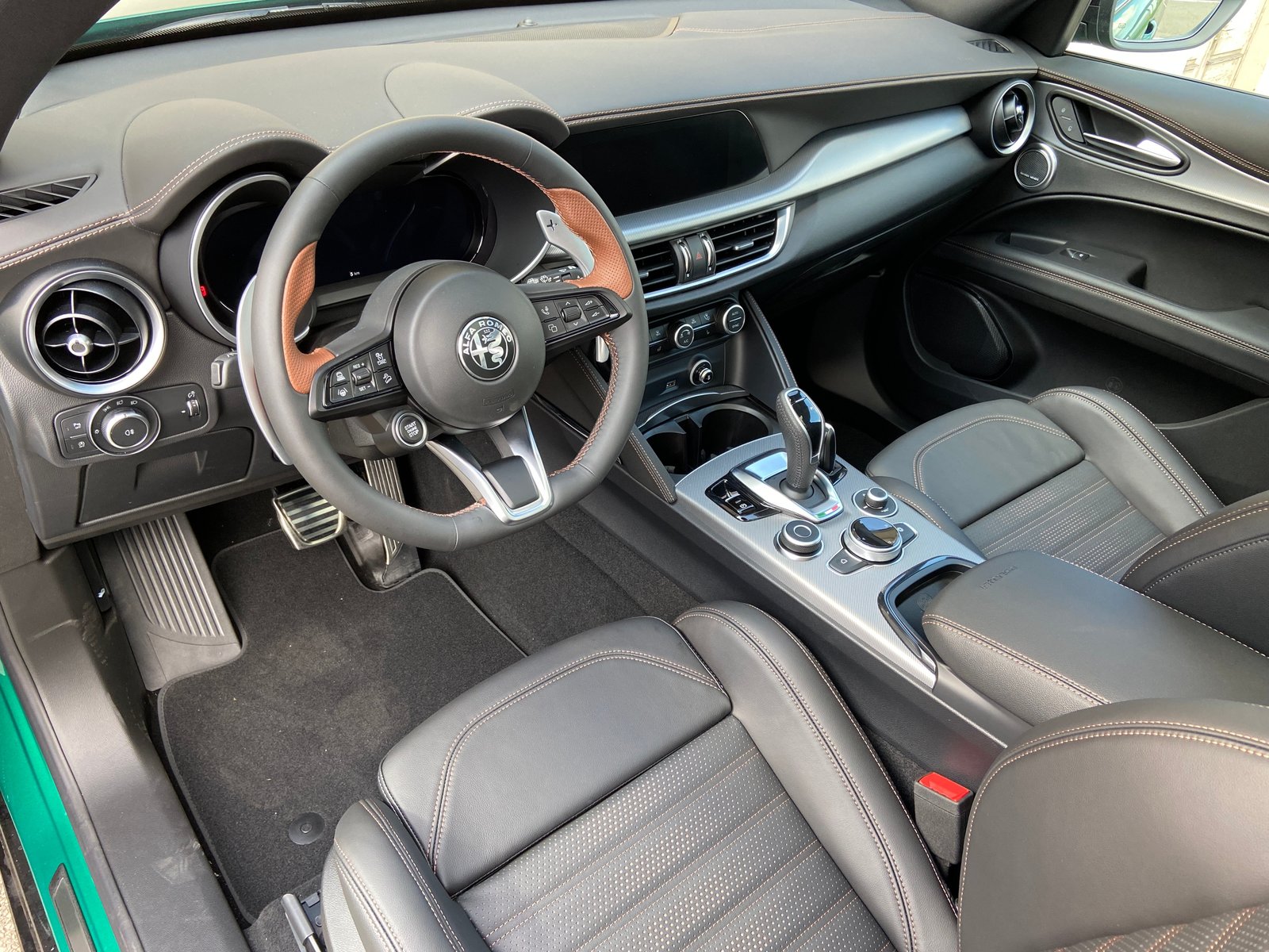 ALFA ROMEO Stelvio 2.0 Intensa Sky Q4 AT8, Benzin, Neuwagen, Automatik - 7