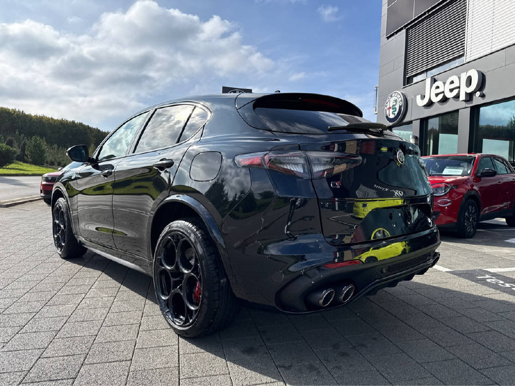 ALFA ROMEO Stelvio 2.9 V6 Biturbo Q4 Quadrifoglio, Petrol, New car, Automatic - 2