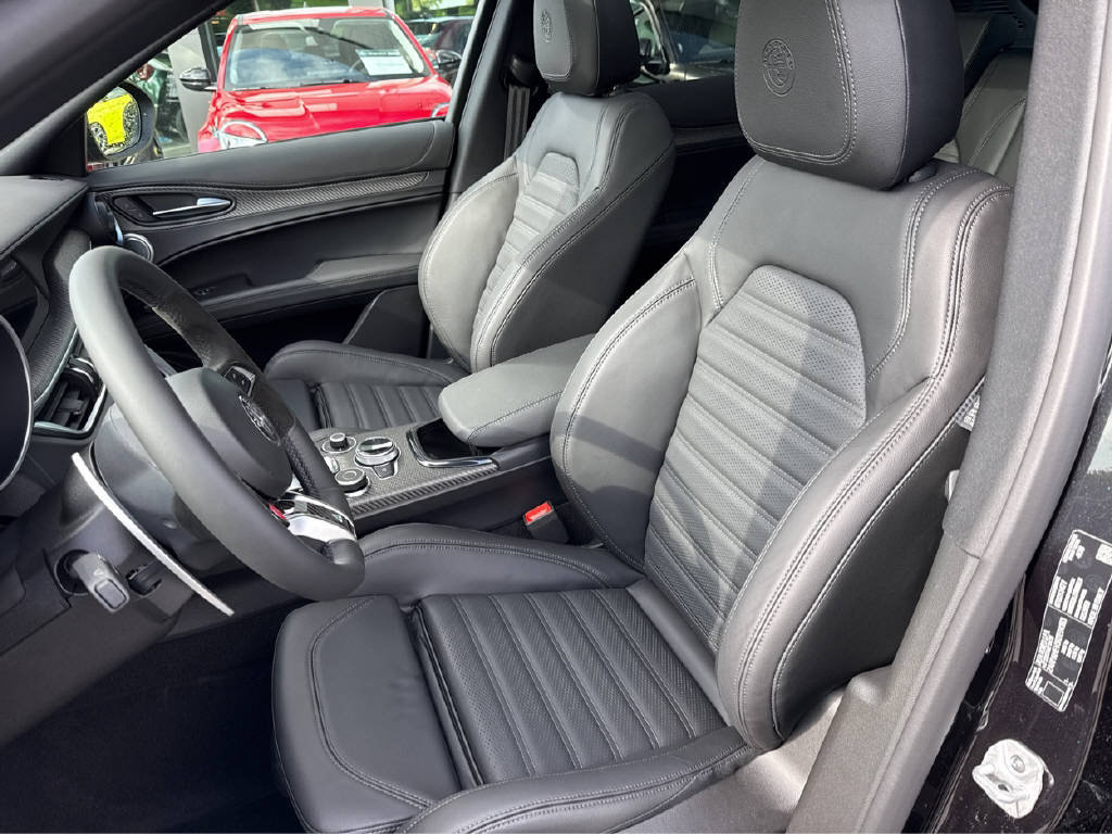 ALFA ROMEO Stelvio 2.9 V6 Biturbo Q4 Quadrifoglio, Petrol, New car, Automatic - 4
