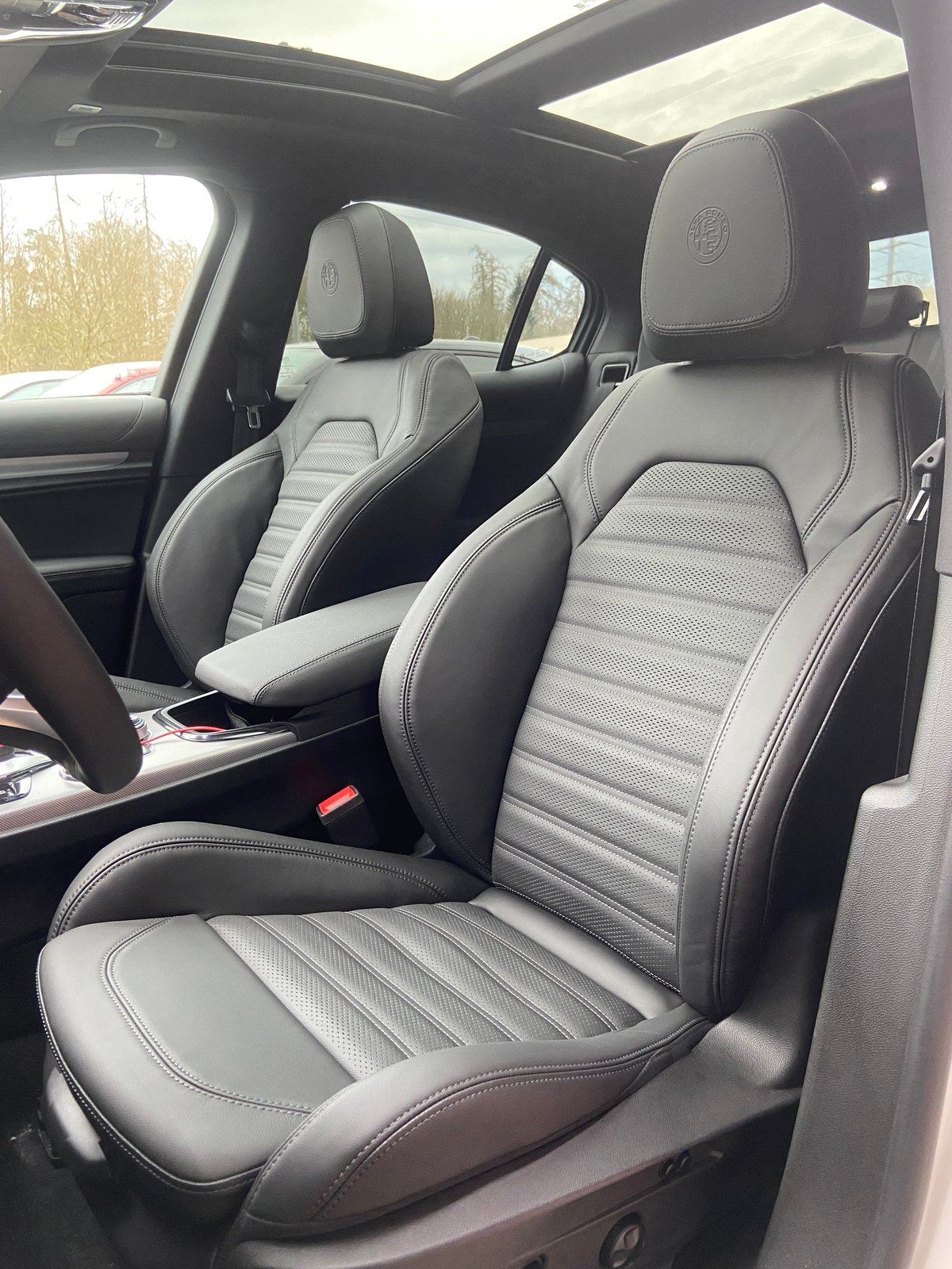 ALFA ROMEO Stelvio 2.0 Veloce Pack Premium Sky Q4 AT8, Benzina, Auto nuove, Automatico - 7