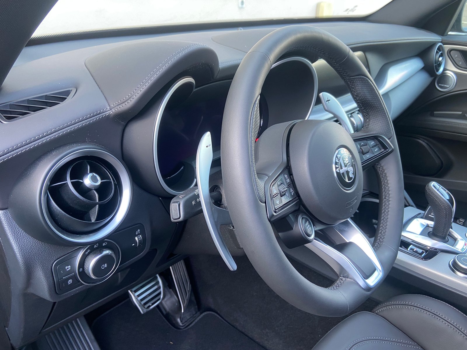 ALFA ROMEO Stelvio 2.0 Veloce Pack Premium Sky Q4 AT8, Benzin, Neuwagen, Automatik - 6