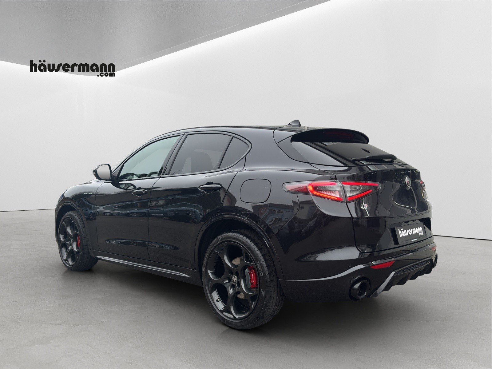 ALFA ROMEO Stelvio 2.0 Q4 280 Veloce, Essence, Voiture nouvelle, Automatique - 4