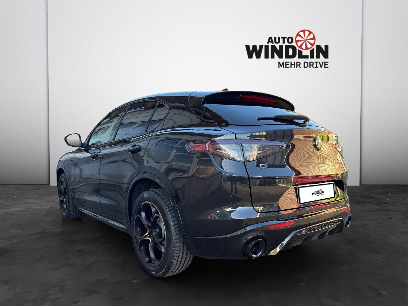 ALFA ROMEO Stelvio 2.0 Q4 280 Intensa Sky, Benzina, Auto nuove, Automatico - 4