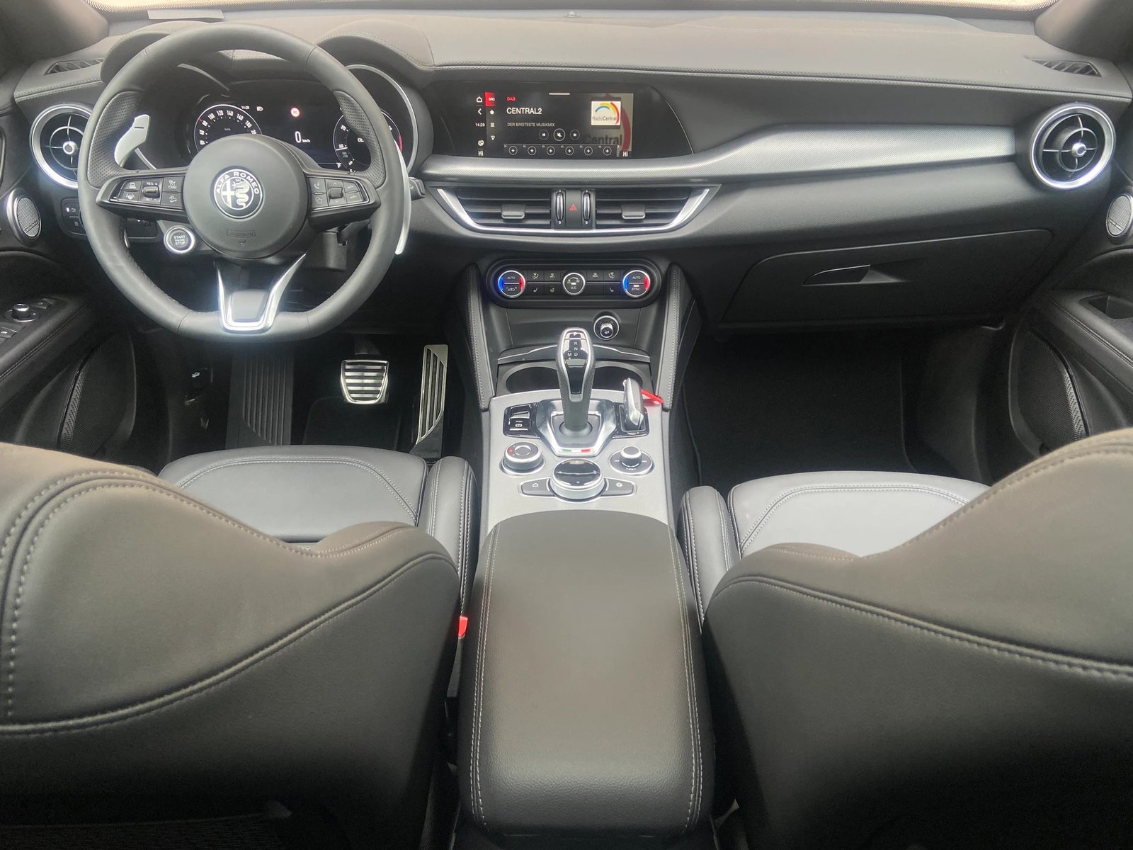 ALFA ROMEO Stelvio 2.0 Veloce Pack Premium Sky Q4 AT8, Benzina, Auto nuove, Automatico - 5